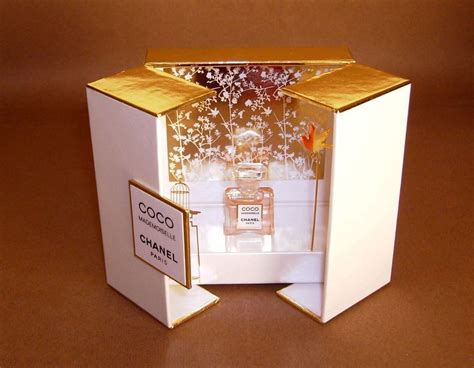 chanel perfume packaging